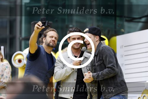 Amsterdam 17 juni 2017
Premiere Verschrikkelijke Ikke in Pathe Arena. Enzo Knol met zijn vriendin Dee spraken een stem in.