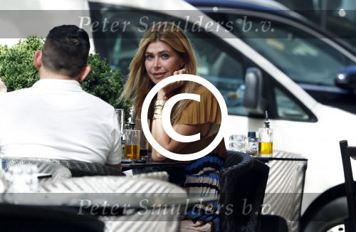 Amsterdam 15 juni 2017   
Estelle Cruijff op terras in amsterdam zuid