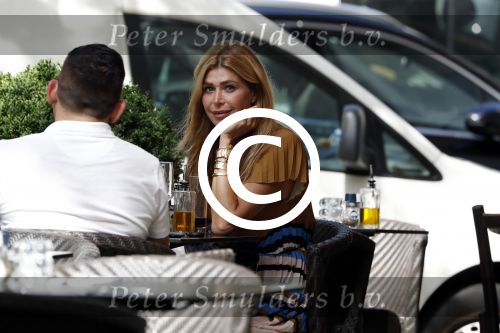 Amsterdam 15 juni 2017   
Estelle Cruijff op terras in amsterdam zuid