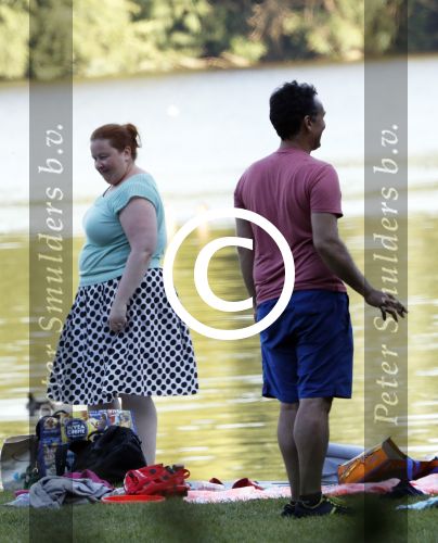 Amsterdam Amsterdamse Bos 17 juni 2017
Vincent Croiset met zijn zoons , zijn vriendin Tina de Bruin en hun baby Teddy , Annemarie Jung en Eva v d Gught met man en dochter