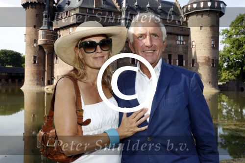 Haarzuilens 21 juni 2017
Haringparty bij kasteel de Haar. Frits Kroymans met dochter