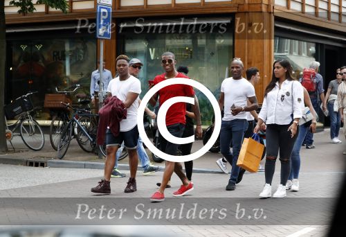 Amsterdam 29 mei 2017 
Georgino Wijnaldum met vrienden/ familie op de pc hooftstraat