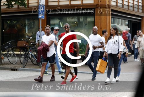 Amsterdam 29 mei 2017 
Georgino Wijnaldum met vrienden/ familie op de pc hooftstraat