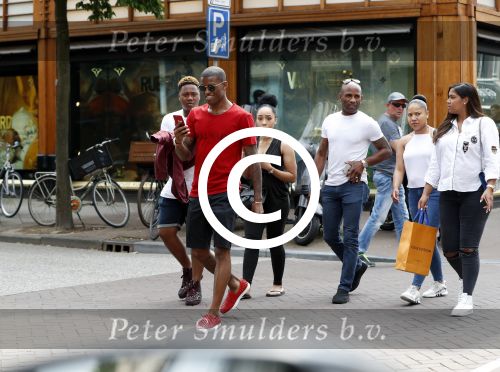 Amsterdam 29 mei 2017 
Georgino Wijnaldum met vrienden/ familie op de pc hooftstraat