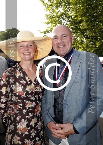 Haarzuilens 21 juni 2017
Haringparty bij kasteel de Haar. Andre Kuipers met zijn vrouw