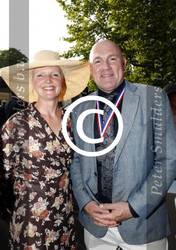 Haarzuilens 21 juni 2017
Haringparty bij kasteel de Haar. Andre Kuipers met zijn vrouw