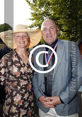 Haarzuilens 21 juni 2017
Haringparty bij kasteel de Haar. Andre Kuipers met zijn vrouw