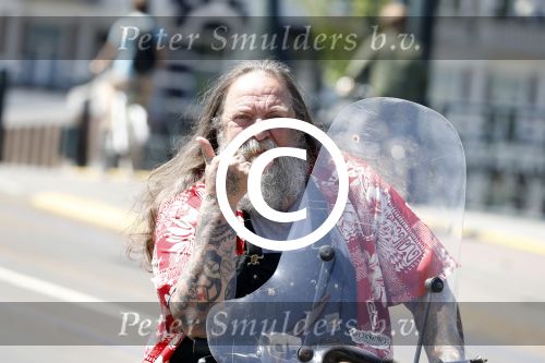 Amsterdam 26 mei 2017
Henk Schiffmacher op zijn scooter