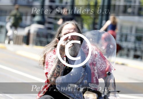 Amsterdam 26 mei 2017
Henk Schiffmacher op zijn scooter