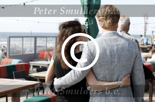 Zandvoort 1 juni 2017 
Boekpresentatie Peter Romer en zijn vrouw Anet Hock in standtent Rapa Nui . Hun kinderen waaronder Thijs en Nienke kregen het eerste boek. Het boek heet en nu ik! Thijs kwam voor het eerst met zijn nieuwe vriendin Igone de Jongh en zijn dochter Sammie