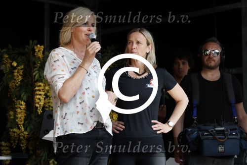 Hilversum 21 mei 2017
Bart \'s mediarun op het mediapark tbd de Bart de Graaff foundation. Aanwezig zus Miriam en moeder Marianne  van Bart de Graaff. Bridget Maasland zoon Mees , Kees Tol Howard Komproe en Jan Heemskerk lopen mee. Irene Moors presenteert het geheel.