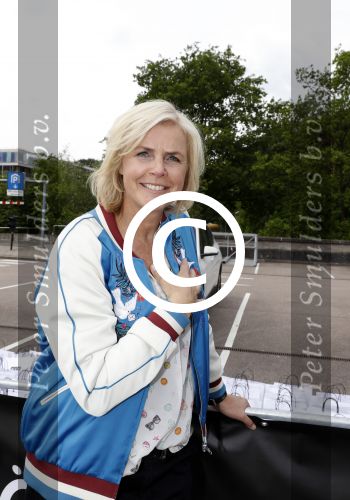Hilversum 21 mei 2017
Bart \'s mediarun op het mediapark tbd de Bart de Graaff foundation. Aanwezig zus Miriam en moeder Marianne  van Bart de Graaff. Bridget Maasland zoon Mees , Kees Tol Howard Komproe en Jan Heemskerk lopen mee. Irene Moors presenteert het geheel.