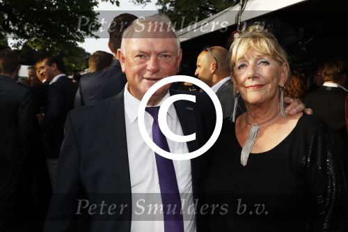 Haarzuilens 21 juni 2017
Haringparty bij kasteel de Haar. Jan Nagel met vrouw