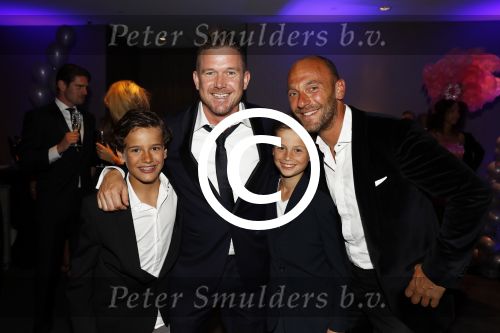 Utrecht 11 juni 2017
Gala van Wesley Sneijder in het v d Valk Hotel Utrecht. Johnny de Mol met Daniel en Ralph de Vries