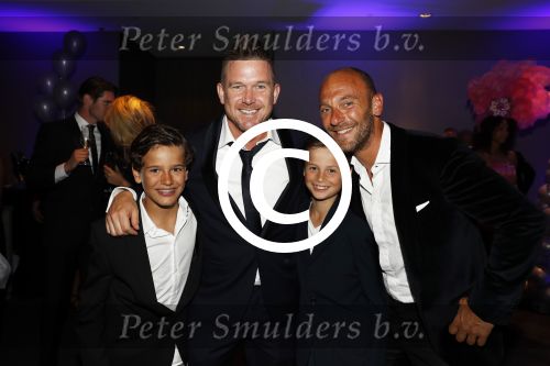 Utrecht 11 juni 2017
Gala van Wesley Sneijder in het v d Valk Hotel Utrecht. Johnny de Mol met Daniel en Ralph de Vries
