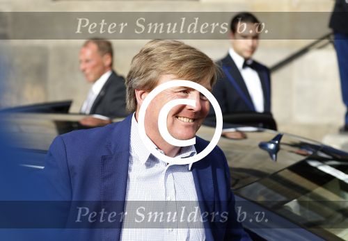 Amsterdam 23 mei 2017 
Koningin Maxima en Koning Willem Alexander komen aan bij het paleis op de dam voor diner met ambassadeurs.