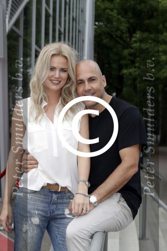 Hilversum 30 mei 2017
Boek presentatie Mental Theo ( Theo Nabuurs) in de vorstin. Zijn vrouw Maaike Jansen