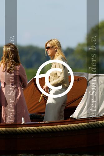 De Kaag Kaagdorp 11 Juli 2002
Prinses Maxima Prins willem Alexander Theo Dietz en Mariska Dietz