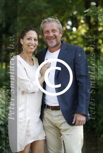 Haarzuilens 1 juni 2017
Maureen du Toit met vriend en hun kinderen tijdens presentatie van haar boek.