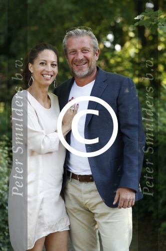 Haarzuilens 1 juni 2017
Maureen du Toit met vriend en hun kinderen tijdens presentatie van haar boek.