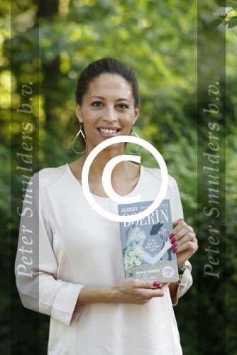 Haarzuilens 1 juni 2017
Maureen du Toit met vriend en hun kinderen tijdens presentatie van haar boek.