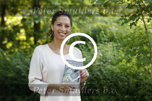 Haarzuilens 1 juni 2017
Maureen du Toit met vriend en hun kinderen tijdens presentatie van haar boek.