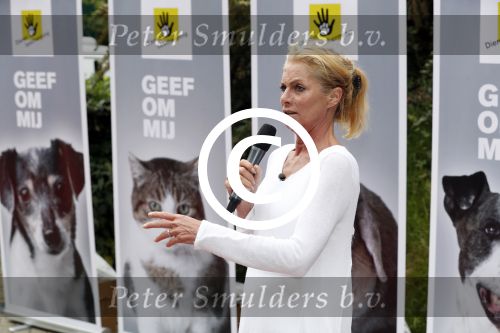 Amersfoort 30 mei 2017
Milika Peterzon en haar dochter Kiki bij de diernebescherming in Amersfoort