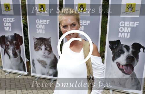 Amersfoort 30 mei 2017
Milika Peterzon en haar dochter Kiki bij de diernebescherming in Amersfoort
