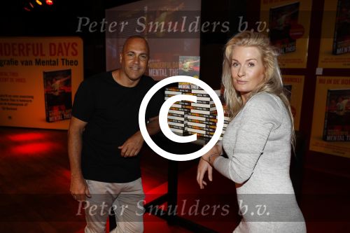 Hilversum 30 mei 2017
Boek presentatie Mental Theo ( Theo Nabuurs) in de vorstin. Miss Montreal