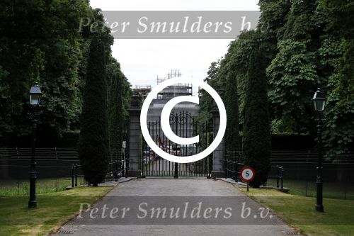 Den Haag 5 juni 2017
Paleis Huis ten Bosch wordt helemaal verbouwd. Het staat helemaal in de steigers.