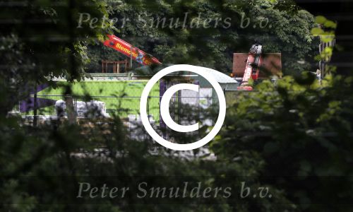 Den Haag 5 juni 2017
Paleis Huis ten Bosch wordt helemaal verbouwd. Het staat helemaal in de steigers.