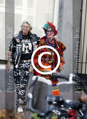 Amsterdam 8 juni 2017 
Petra Heijboer met een vriendin in Amsterdam