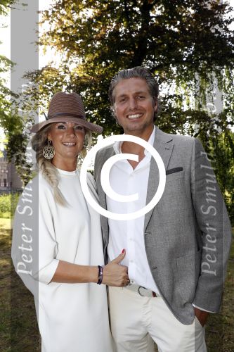Haarzuilens 21 juni 2017
Haringparty bij kasteel de Haar. Pieter v d Hoogenband met zijn vrouw Marie Jose