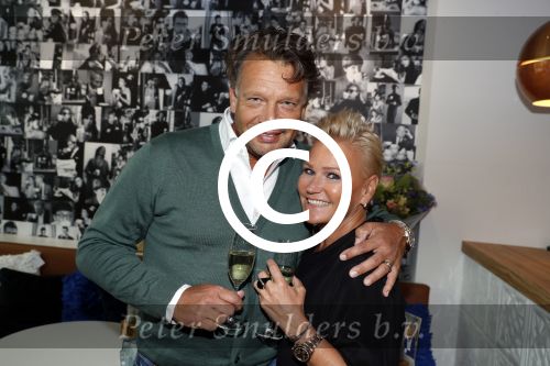 Rotterdam 16 juni 2017
Opening blushing Rotterdam van Gordon . raymond v d Ploeg