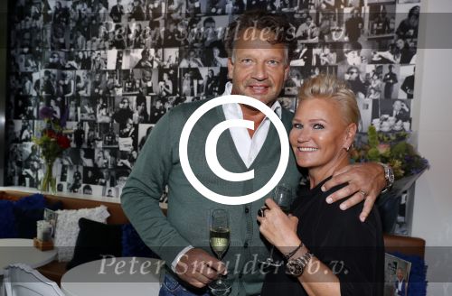 Rotterdam 16 juni 2017
Opening blushing Rotterdam van Gordon . raymond v d Ploeg