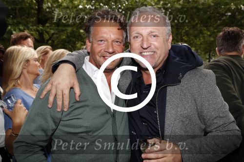 Rotterdam 16 juni 2017
Opening blushing Rotterdam van Gordon . raymond v d Ploeg