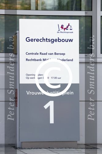 Utrecht 2 juni 2017
Rechtzaak Emile Ratelband en Moon van Buuren bij rechtbank van Utrecht . Kwamen beiden met hun advocaat