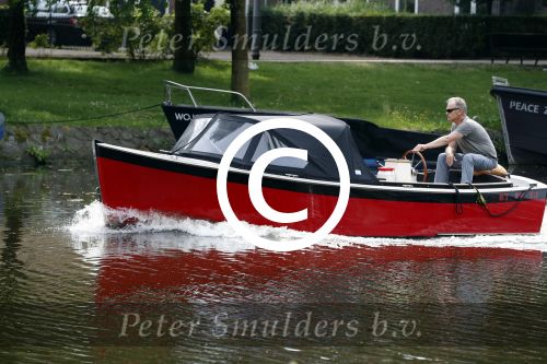 Amsterdam 29 mei 2017 
Rijk de Gooijer jr in de sloep / boot van zijn vader Rijk de Gooijer sr