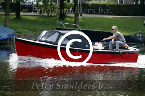 Amsterdam 29 mei 2017 
Rijk de Gooijer jr in de sloep / boot van zijn vader Rijk de Gooijer sr