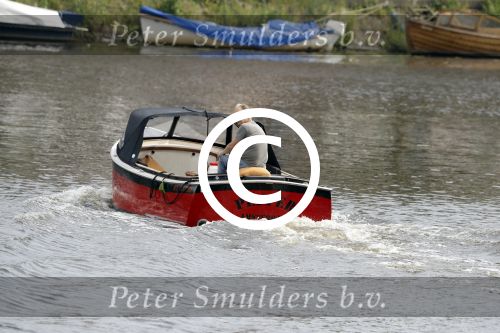 Amsterdam 29 mei 2017 
Rijk de Gooijer jr in de sloep / boot van zijn vader Rijk de Gooijer sr