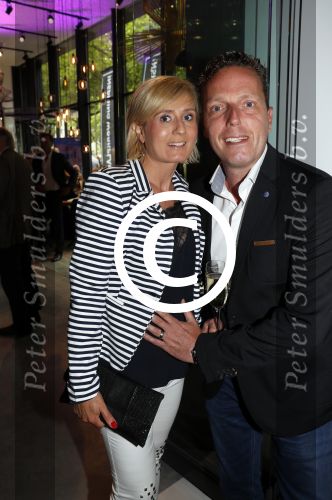 Rotterdam 16 juni 2017
Opening blushing Rotterdam van Gordon . Rob Geus met zijn zwangere vrouw