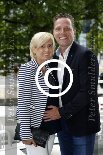 Rotterdam 16 juni 2017
Opening blushing Rotterdam van Gordon . Rob Geus met zijn zwangere vrouw