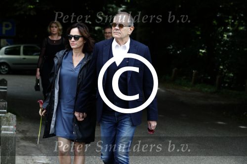 Vught 13 juni 2017
Herdenkingsdienst/ begrafenis van Sandra Reemer in kasteel Maurick. Rob de Nijs met zijn vrouw Henriette