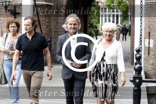 Vught 13 juni 2017
Herdenkingsdienst/ begrafenis van Sandra Reemer in kasteel Maurick. Roland Jan Heijn met zijn vriendin