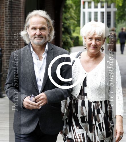 Vught 13 juni 2017
Herdenkingsdienst/ begrafenis van Sandra Reemer in kasteel Maurick. Roland Jan Heijn met zijn vriendin