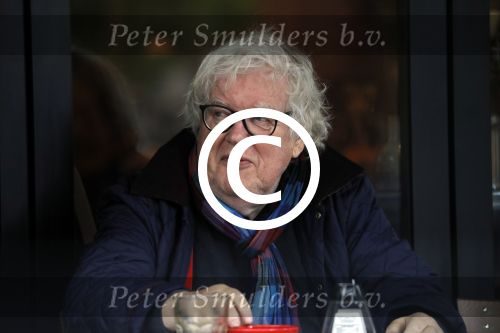 Amsterdam 7 juni 2017
Rudi Fuchs op terras op de beethovenstraat