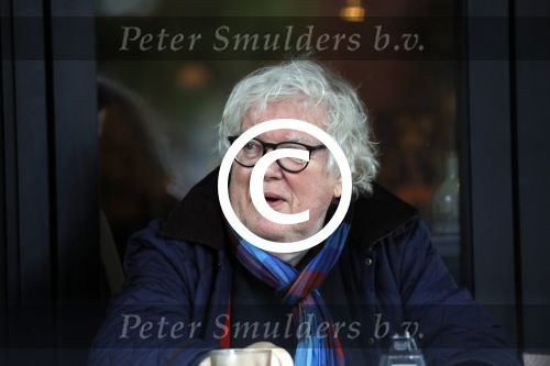 Amsterdam 7 juni 2017
Rudi Fuchs op terras op de beethovenstraat