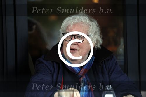 Amsterdam 7 juni 2017
Rudi Fuchs op terras op de beethovenstraat