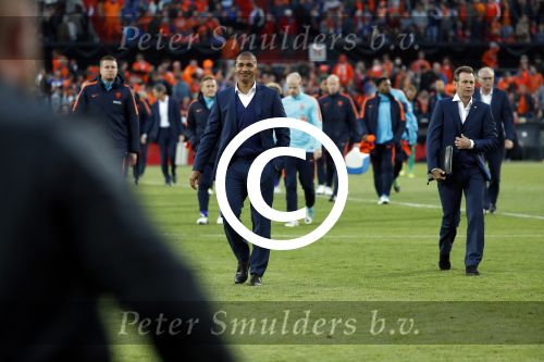 Rotterdam 9 juni 2017
Nederland - Luxemburg in de kuip . De wedstrijd dat Wesley Sneijder record international wordt en waar Ruud Gullit en Dick Advocaat voor het eerst bondscoach en assistent zijn. Yolanthe Sneijder Cabau zit op de tribune met zoons Jessey en Xess Xava