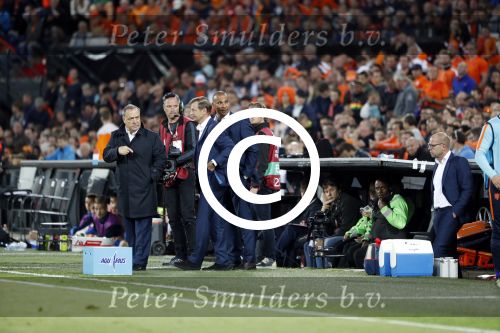 Rotterdam 9 juni 2017
Nederland - Luxemburg in de kuip . De wedstrijd dat Wesley Sneijder record international wordt en waar Ruud Gullit en Dick Advocaat voor het eerst bondscoach en assistent zijn. Yolanthe Sneijder Cabau zit op de tribune met zoons Jessey en Xess Xava